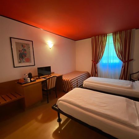 Albergo Aprica Garni Kültér fotó