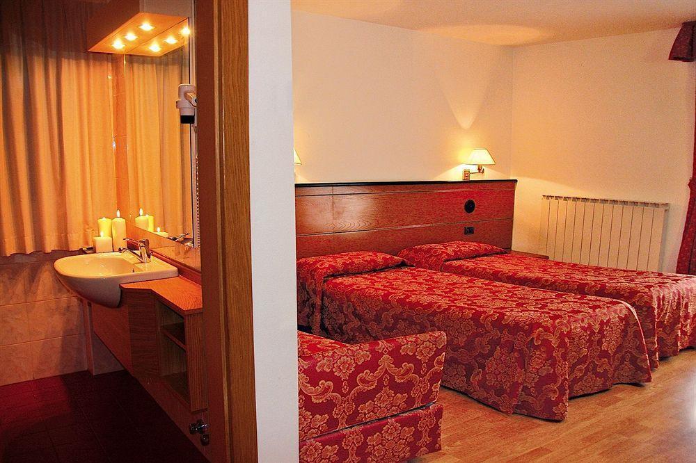 Albergo Aprica Garni Kültér fotó