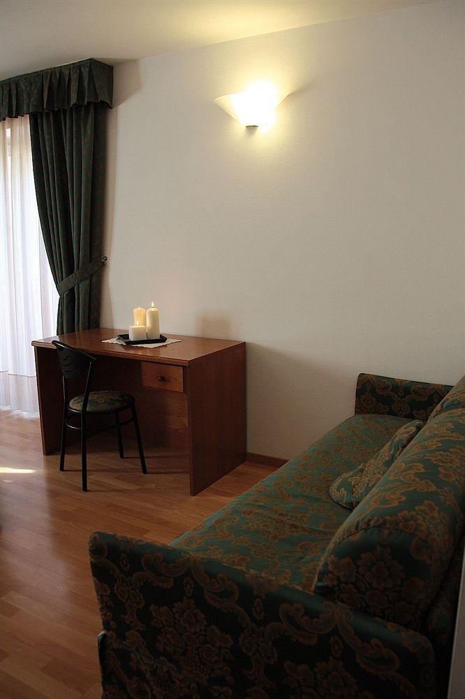 Albergo Aprica Garni Kültér fotó