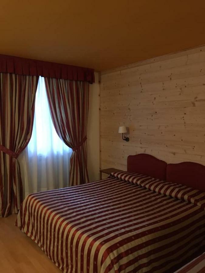 Albergo Aprica Garni Kültér fotó